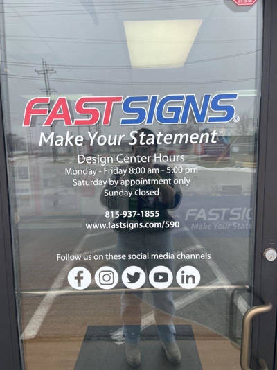 Business Hours Photo
